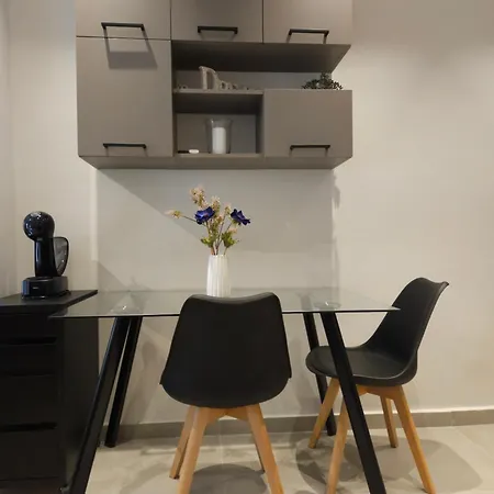Studio-30 By In Vivo Apartment *