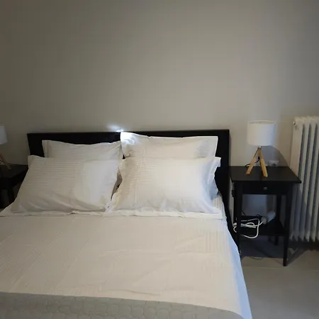 Apartment Studio-30 By In Vivo Athens