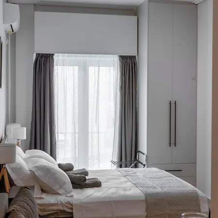 Studio-30 By In Vivo Apartment *